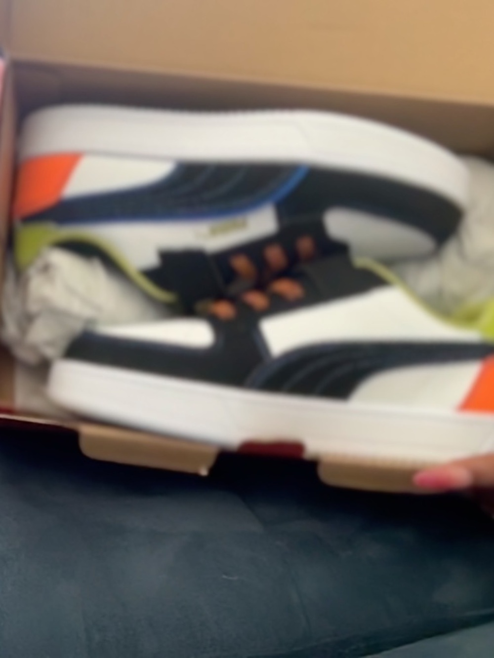 puma child size 2.5 sneakers brand new never worn